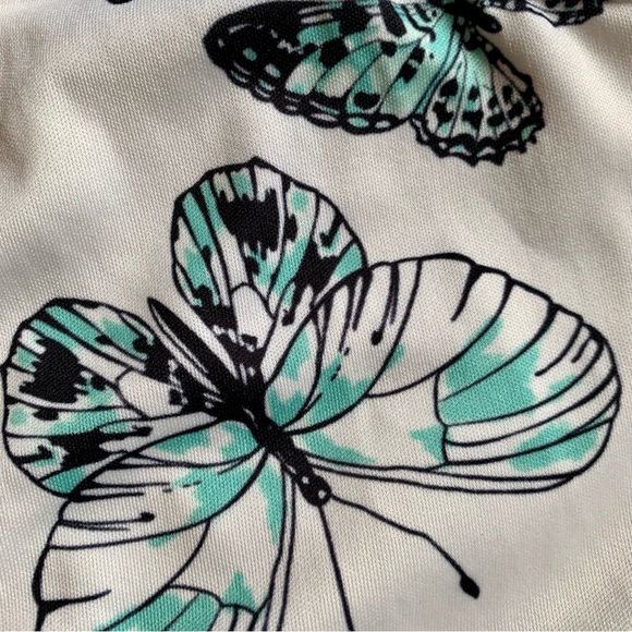 Criss-Cross Tank - Picture 4 of 4